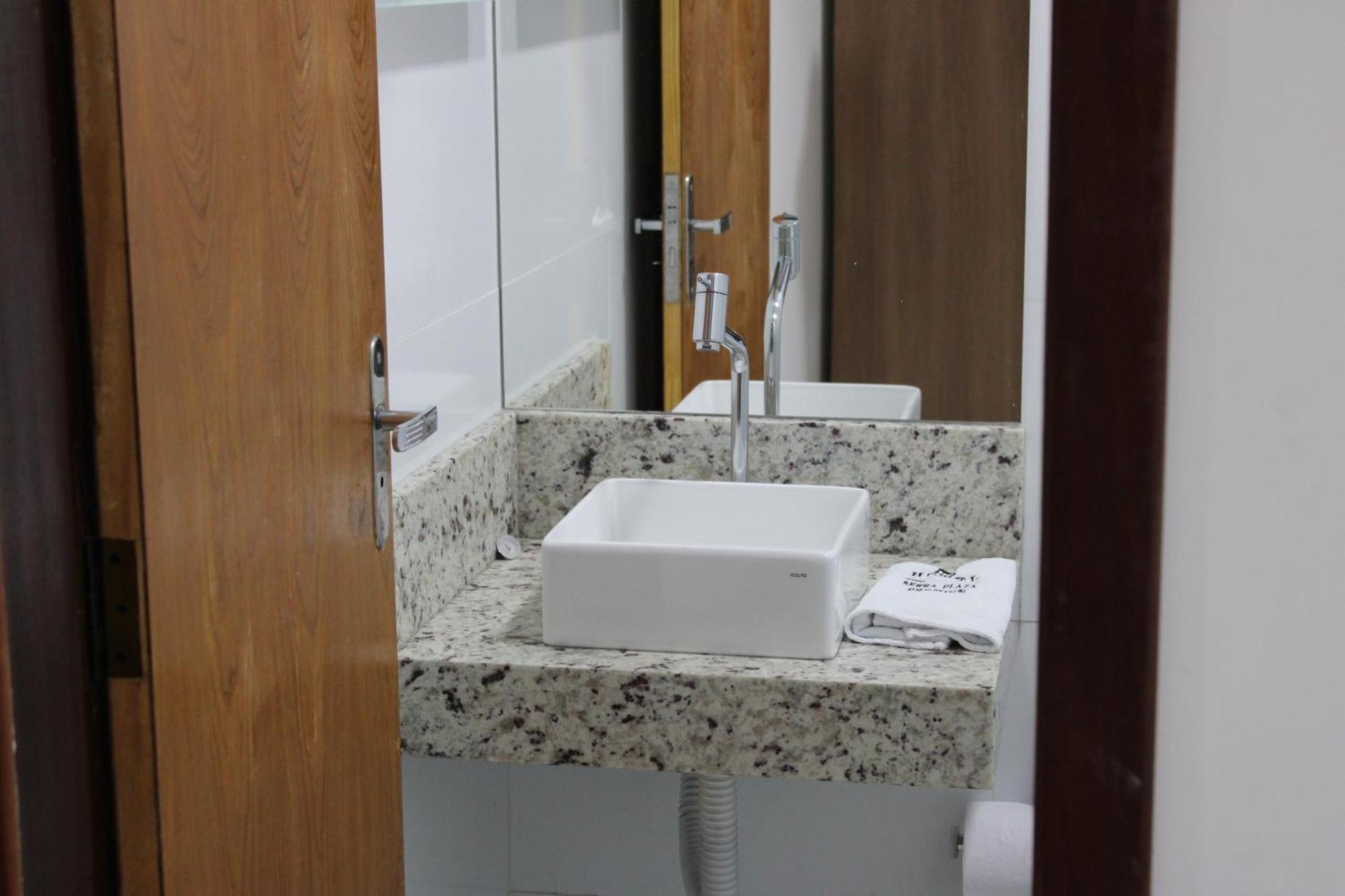 Serra Plaza Premium Serrinha Екстериор снимка